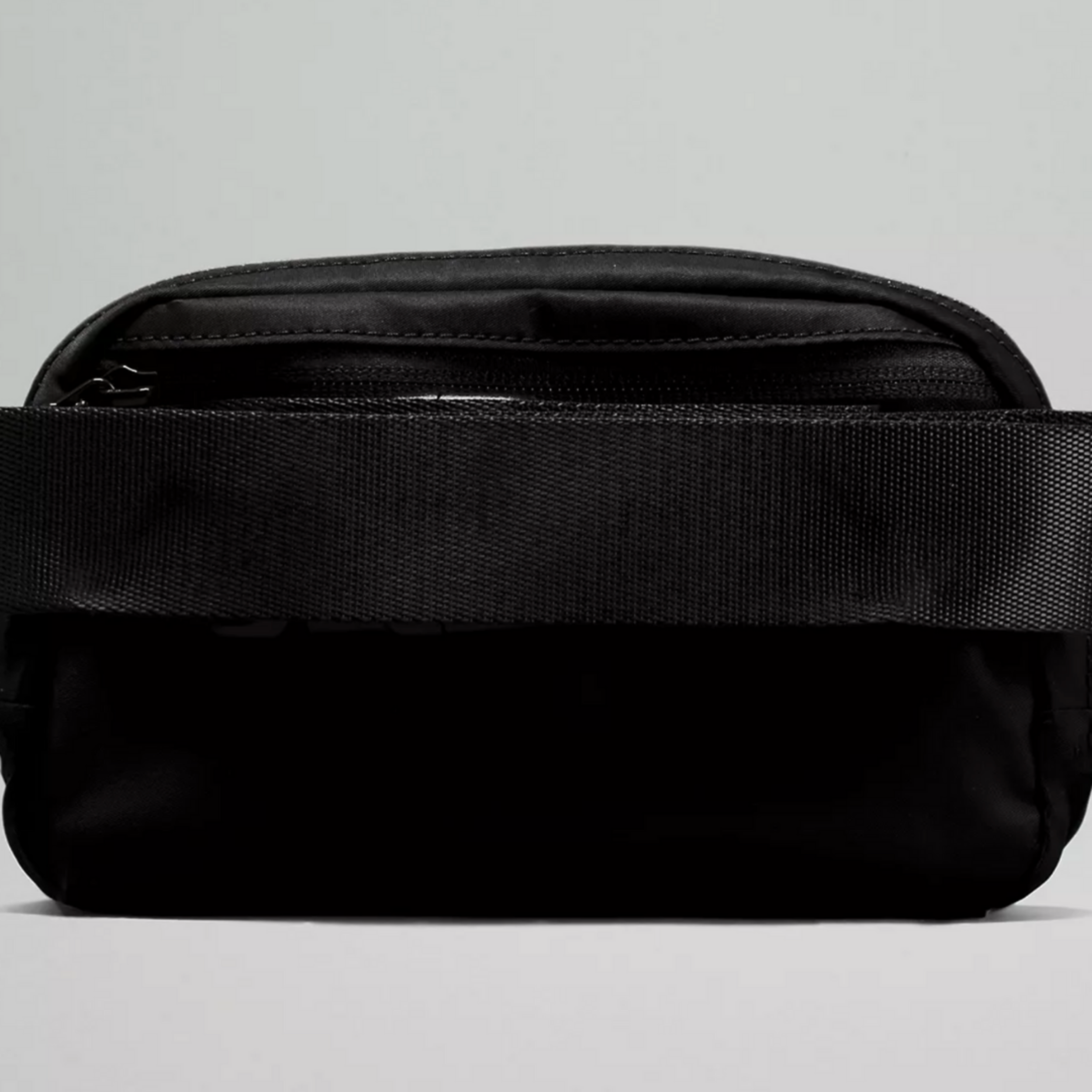 Essential Belt Bag in Black NEW!