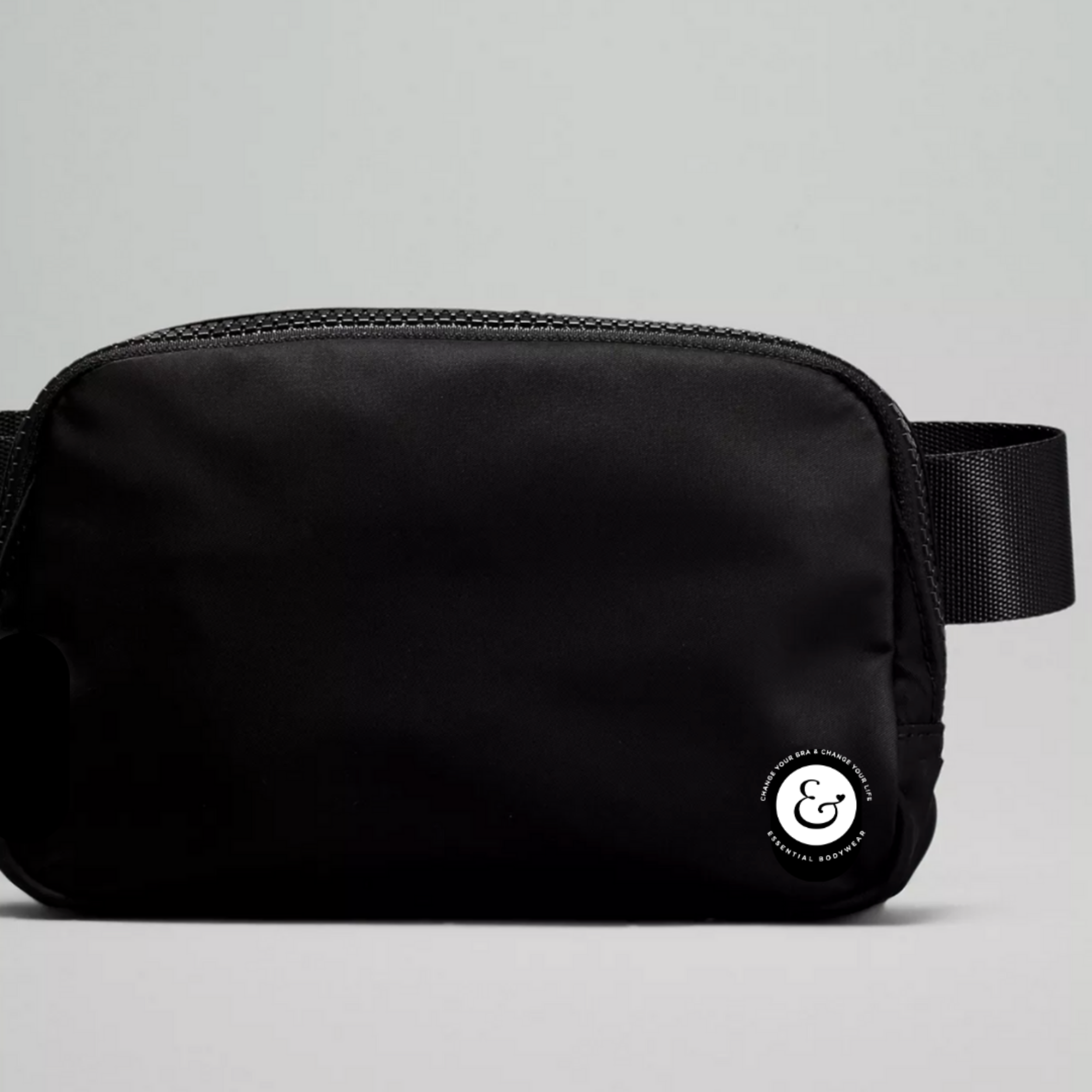 Essential Belt Bag in Black NEW!