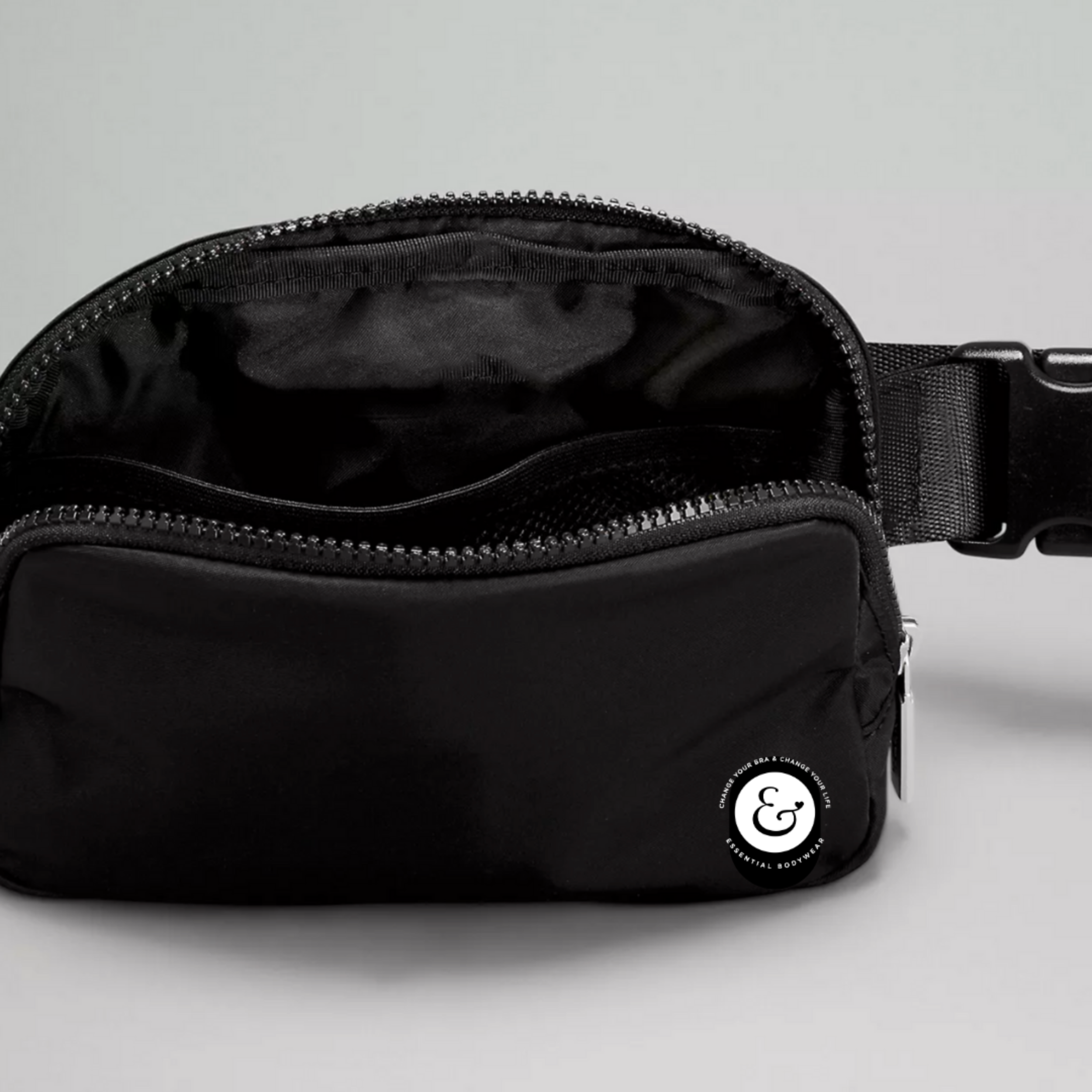 Essential Belt Bag in Black NEW!