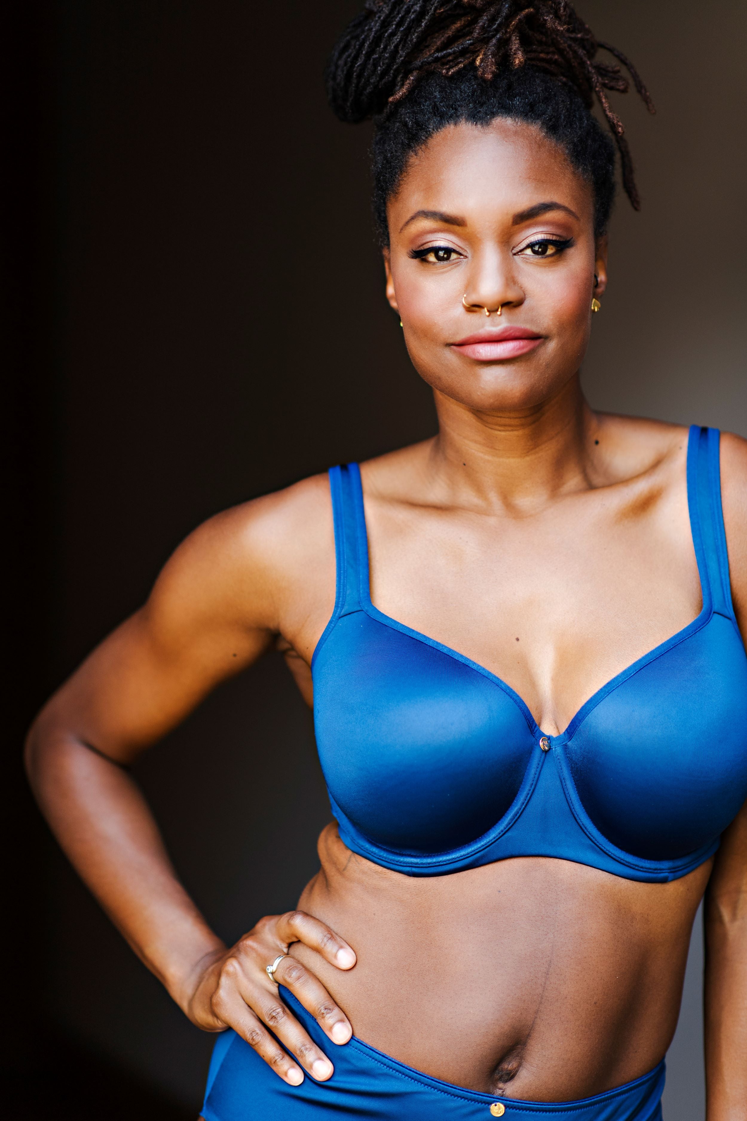 Abbie Luxe Back & Side Smoothing T-Shirt Bra in Navy Peony