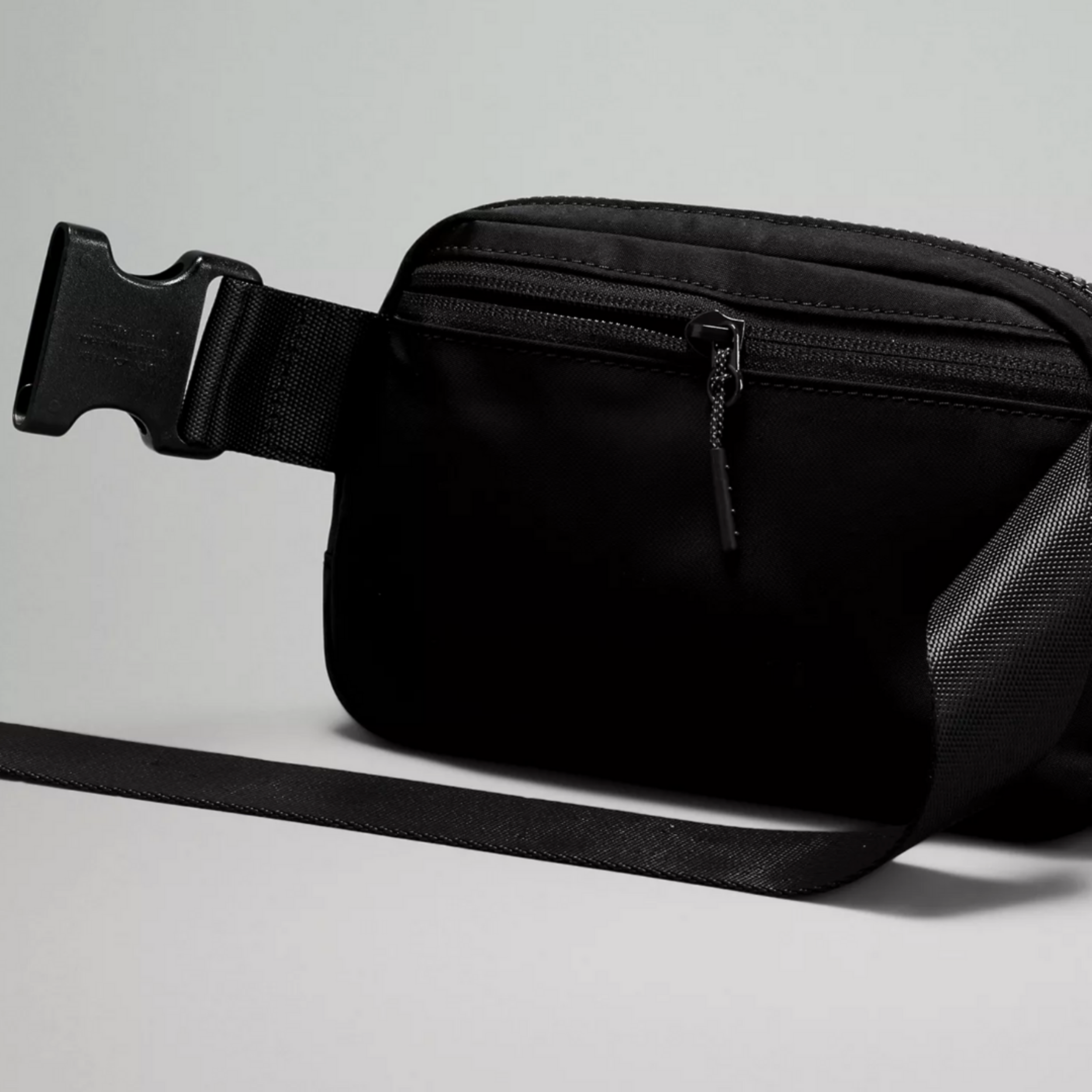 Essential Belt Bag in Black NEW!