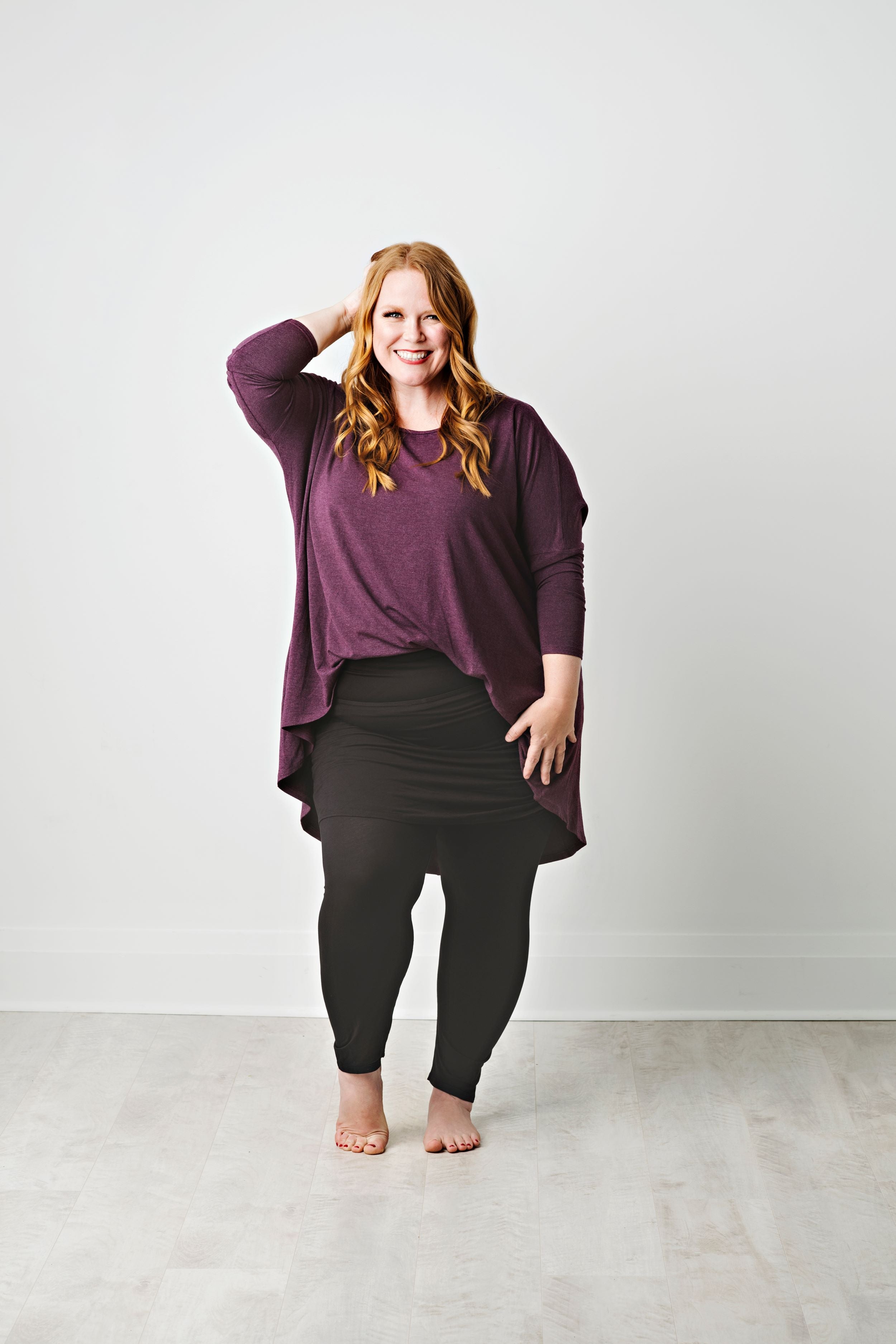 Plus size leggings with skirt outlet attached